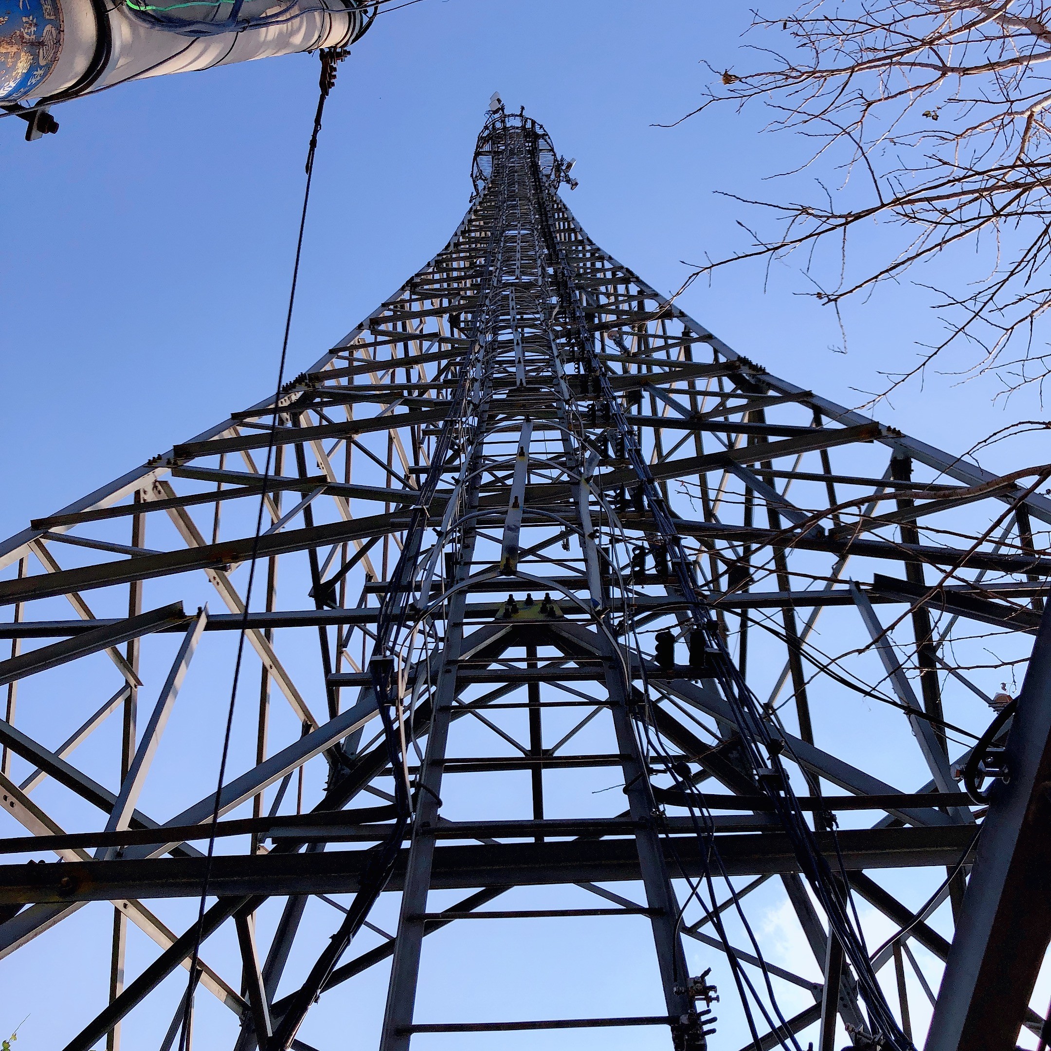 Tháp lưới thép 80m