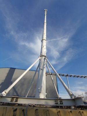 Cấu trúc đơn giản Tháp truyền thông đơn cực Cài đặt và sử dụng thuận tiện