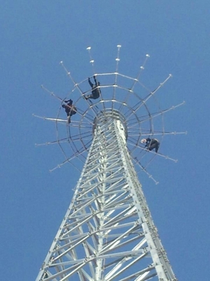 Thép 30m Antenna Guy Wire Tower Lattice Triangle Tam giác Mast